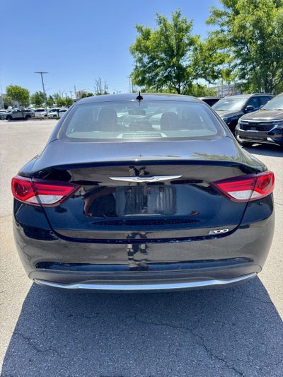 2017 Chrysler 200 Limited Platinum