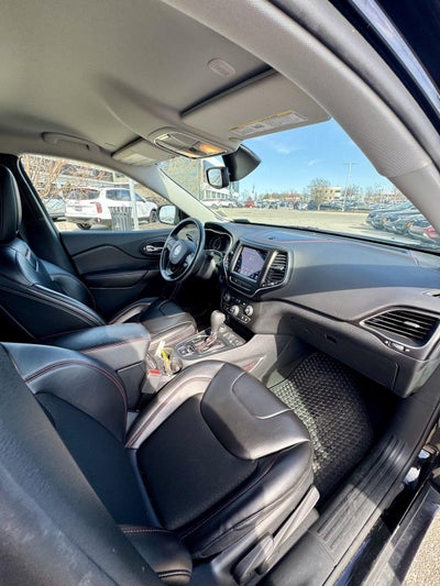 2020 Jeep Cherokee Trailhawk