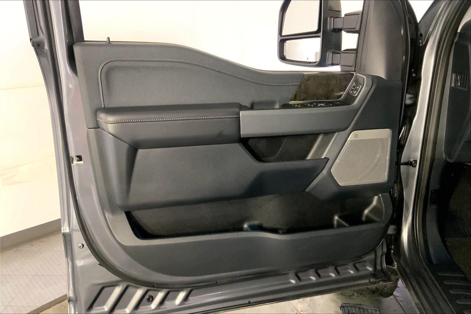 2024 Ford Super Duty F-350 SRW LARIAT