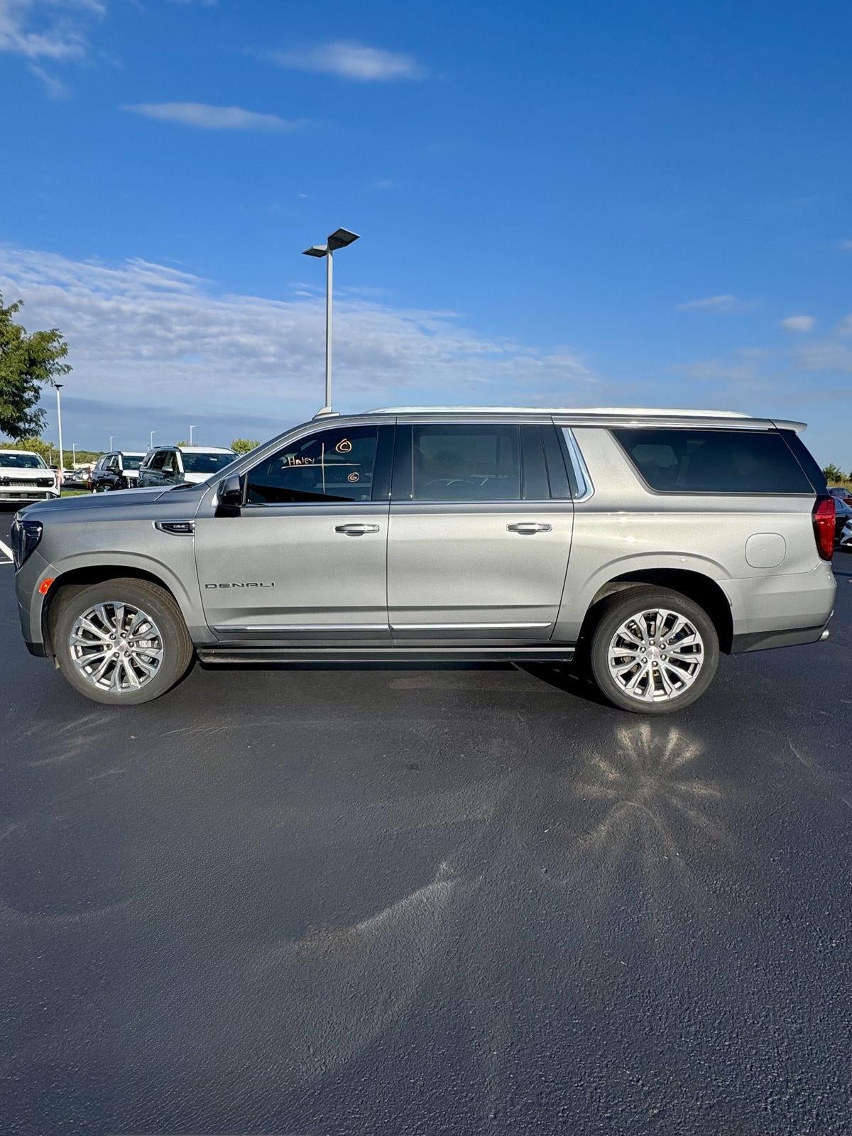 Certified 2023 GMC Yukon XL Denali with VIN 1GKS2JKL4PR159873 for sale in Kansas City