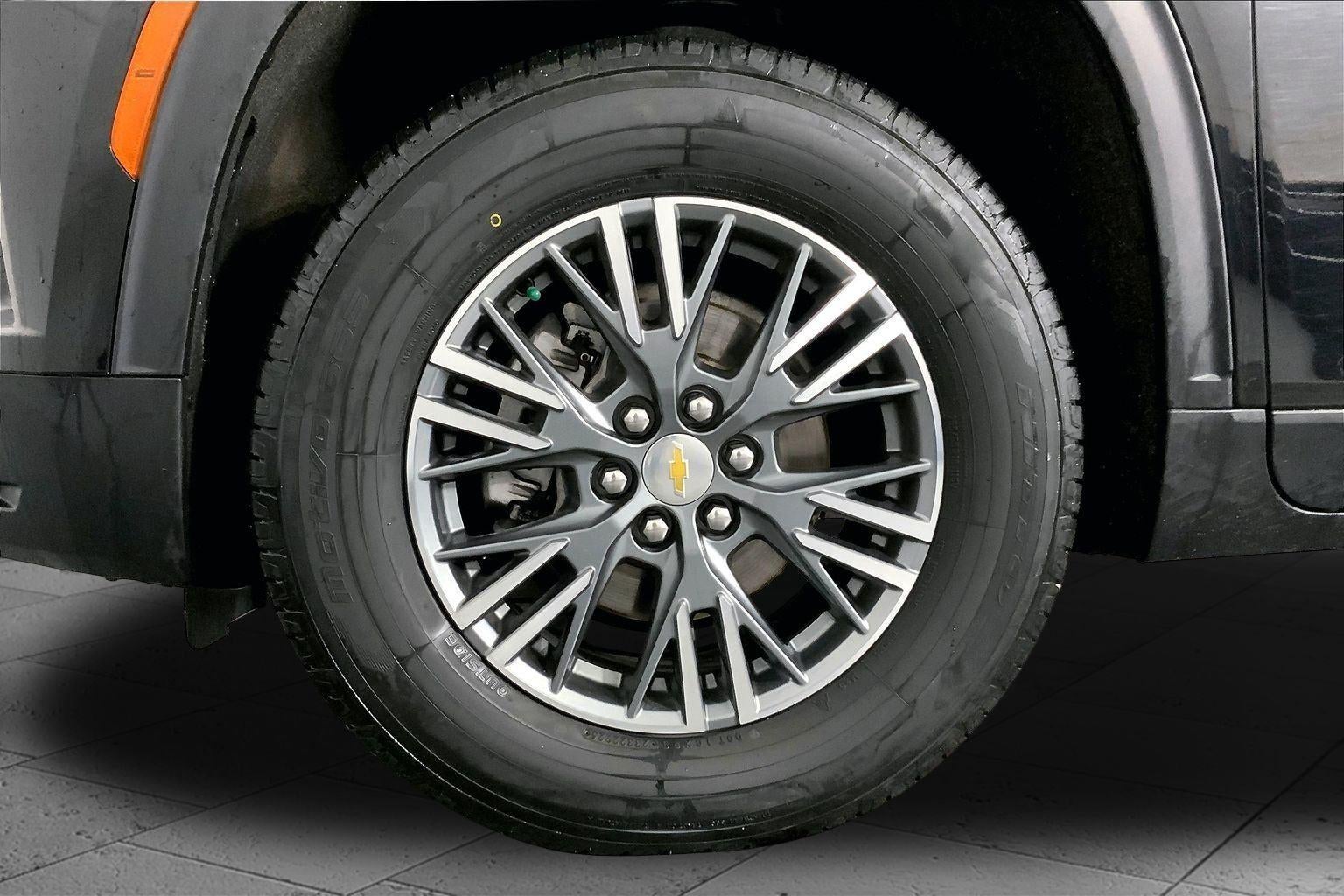 2024 Chevrolet Traverse FWD LT