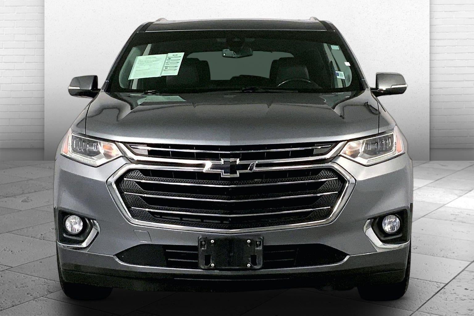 Used 2018 Chevrolet Traverse Premier with VIN 1GNEVJKW4JJ112950 for sale in Kansas City