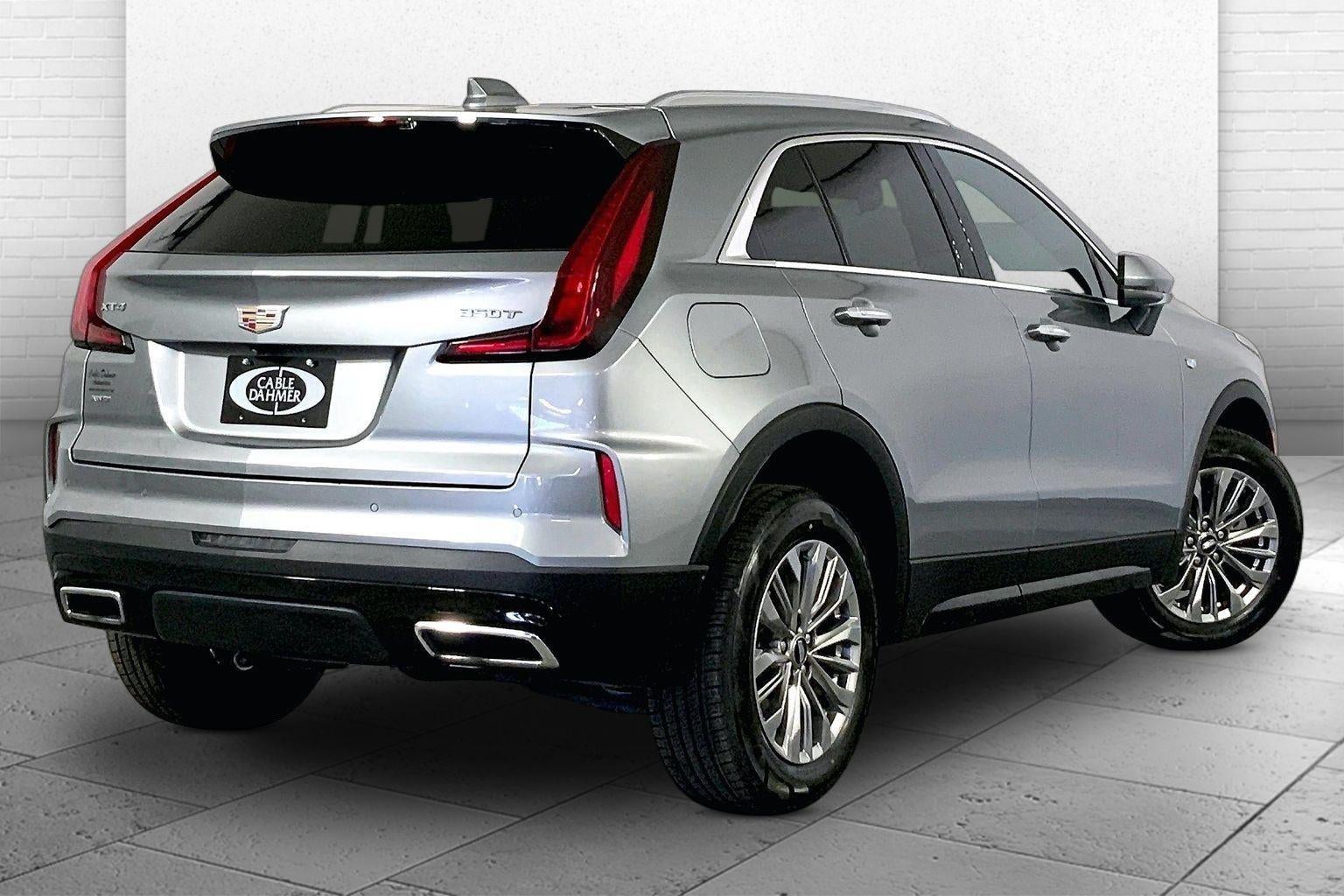 2024 Cadillac XT4 AWD Premium Luxury