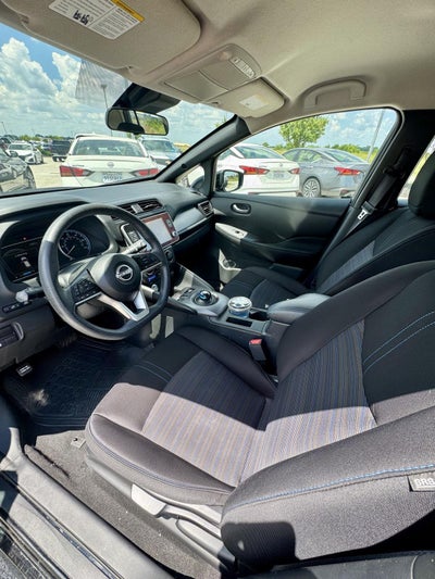 2023 Nissan LEAF S