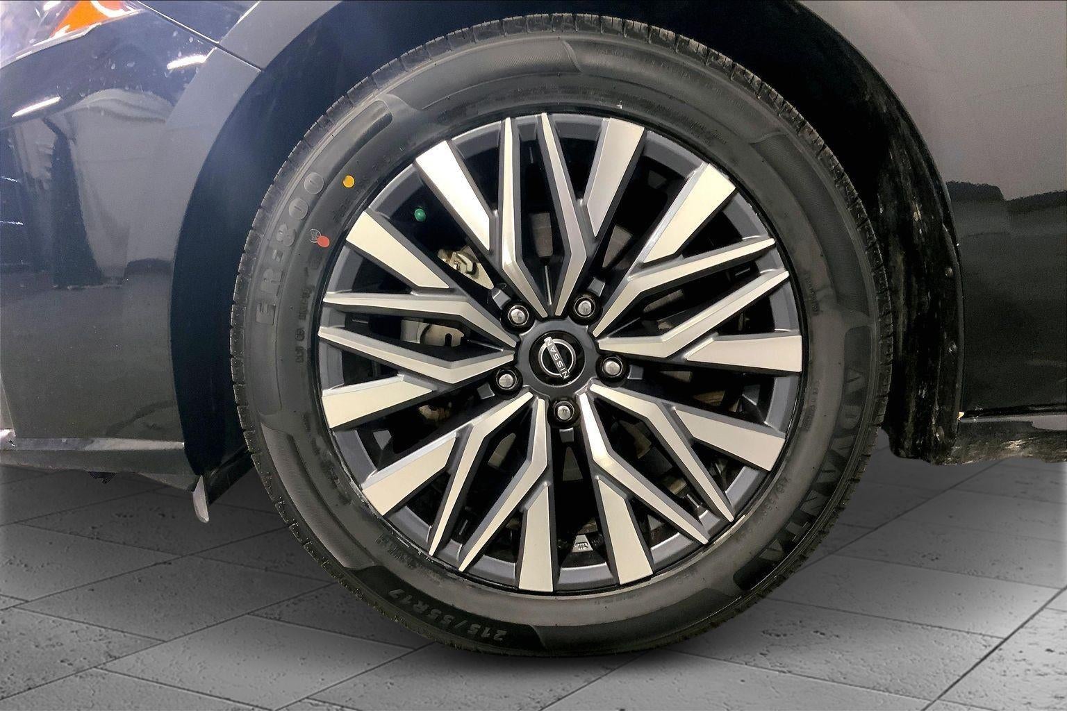 2025 Nissan Altima SV