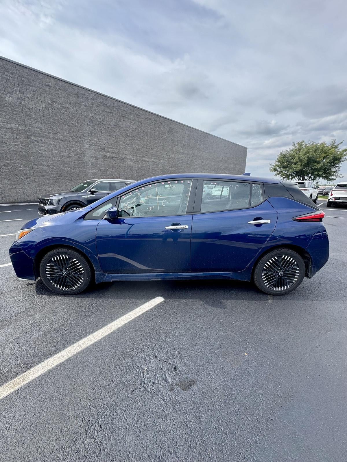 Used 2024 Nissan LEAF SV PLUS with VIN 1N4CZ1CV1RC554052 for sale in Lee's Summit, MO