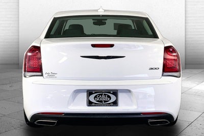 2023 Chrysler 300 Touring