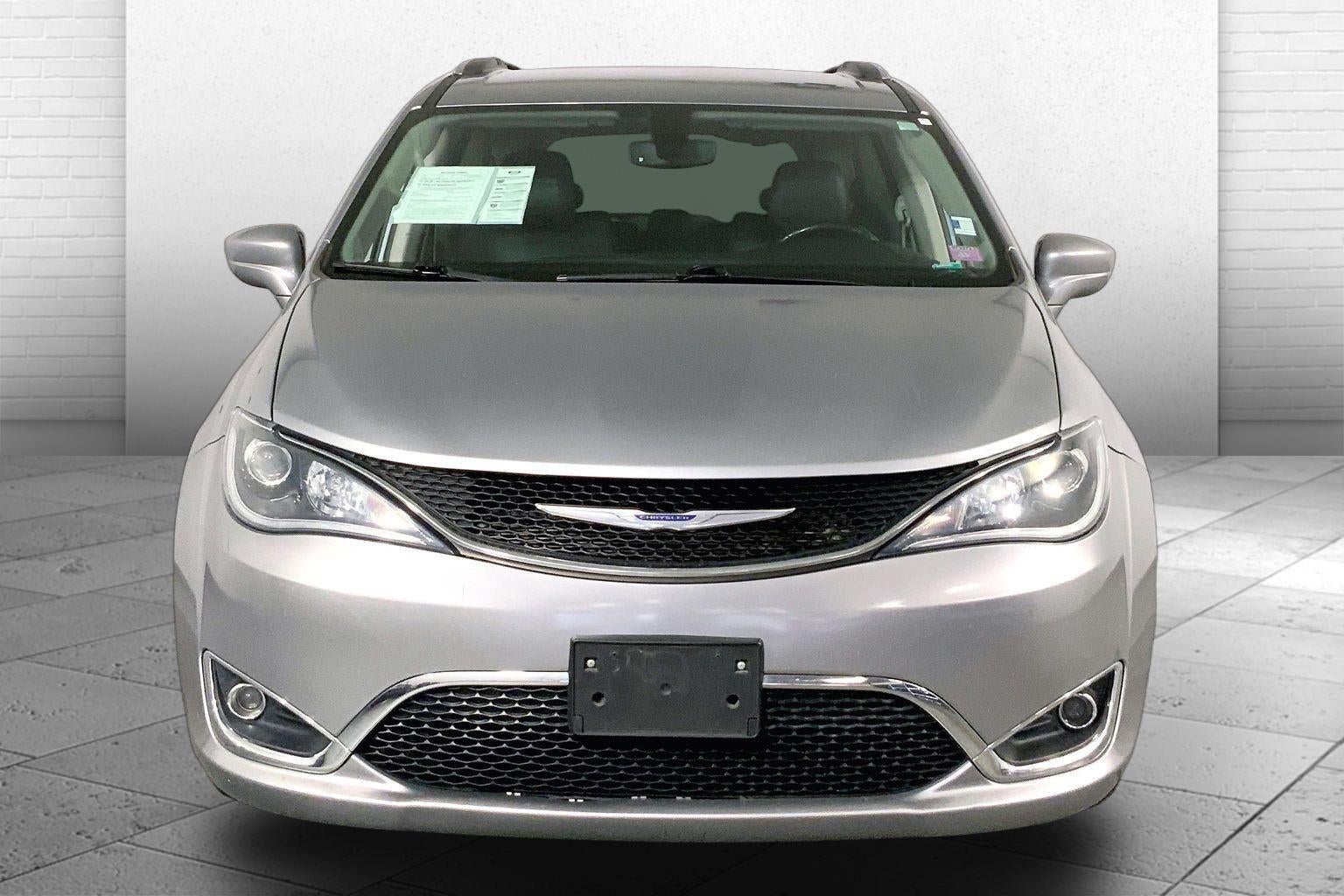 2020 Chrysler Pacifica Touring L