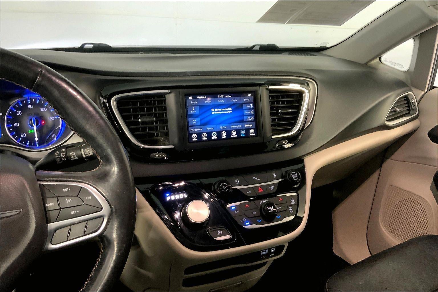 2020 Chrysler Pacifica Touring L