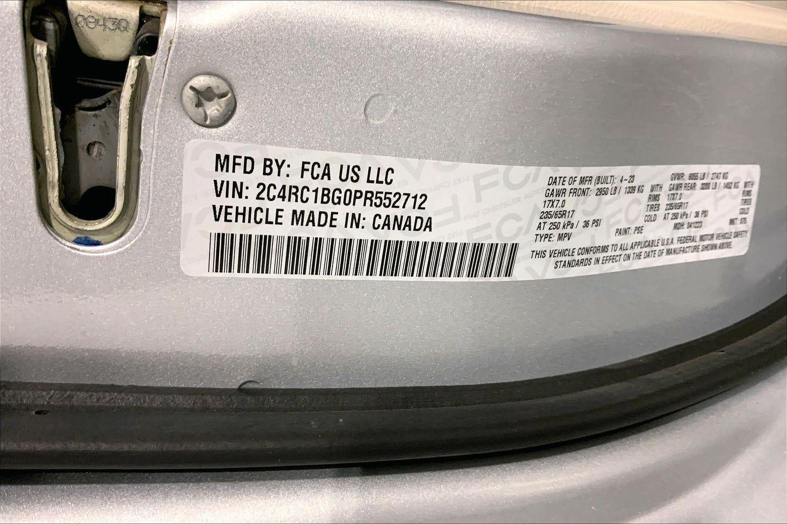 2023 Chrysler Pacifica Touring L