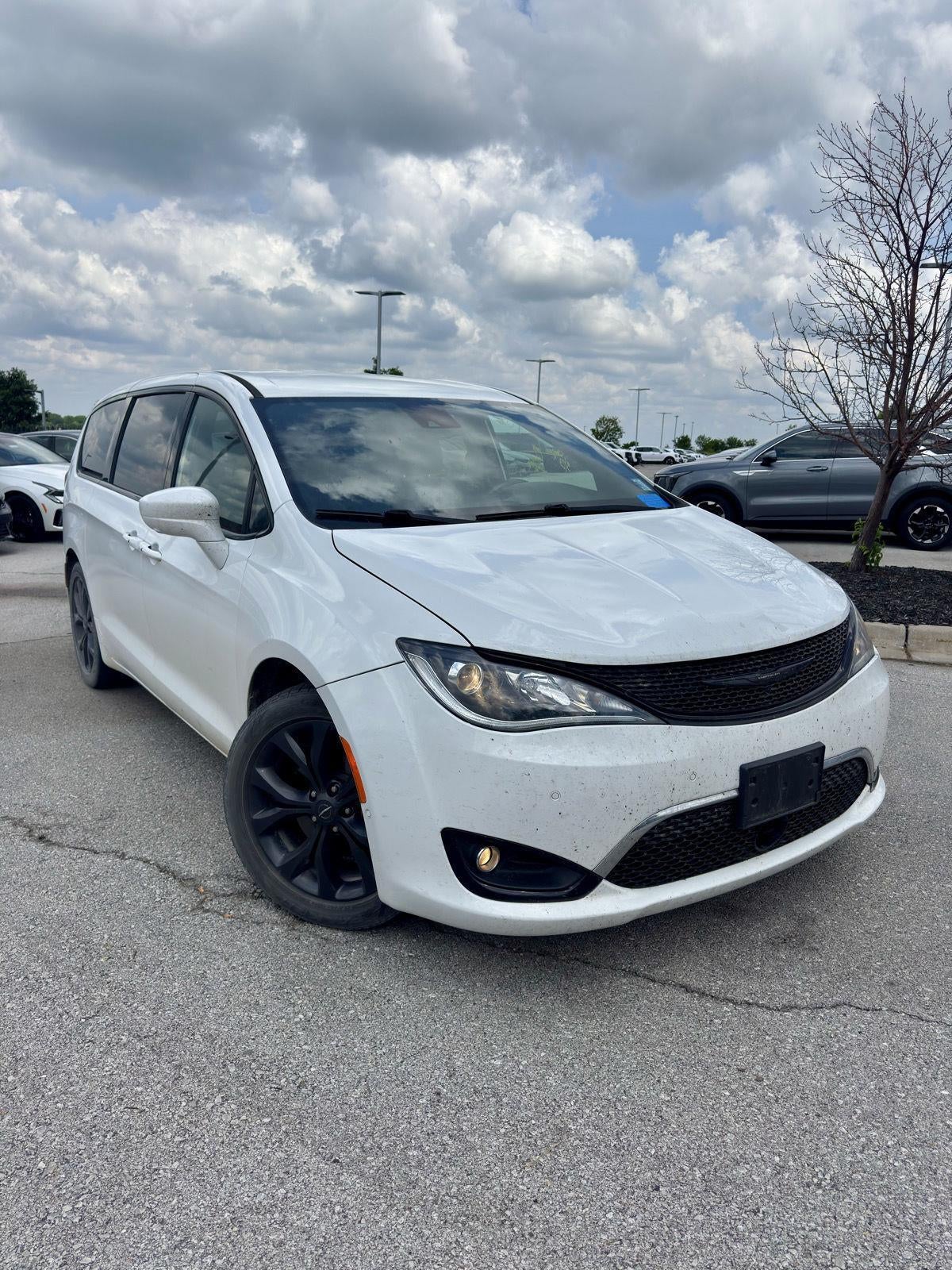 2019 Chrysler Pacifica Touring Plus