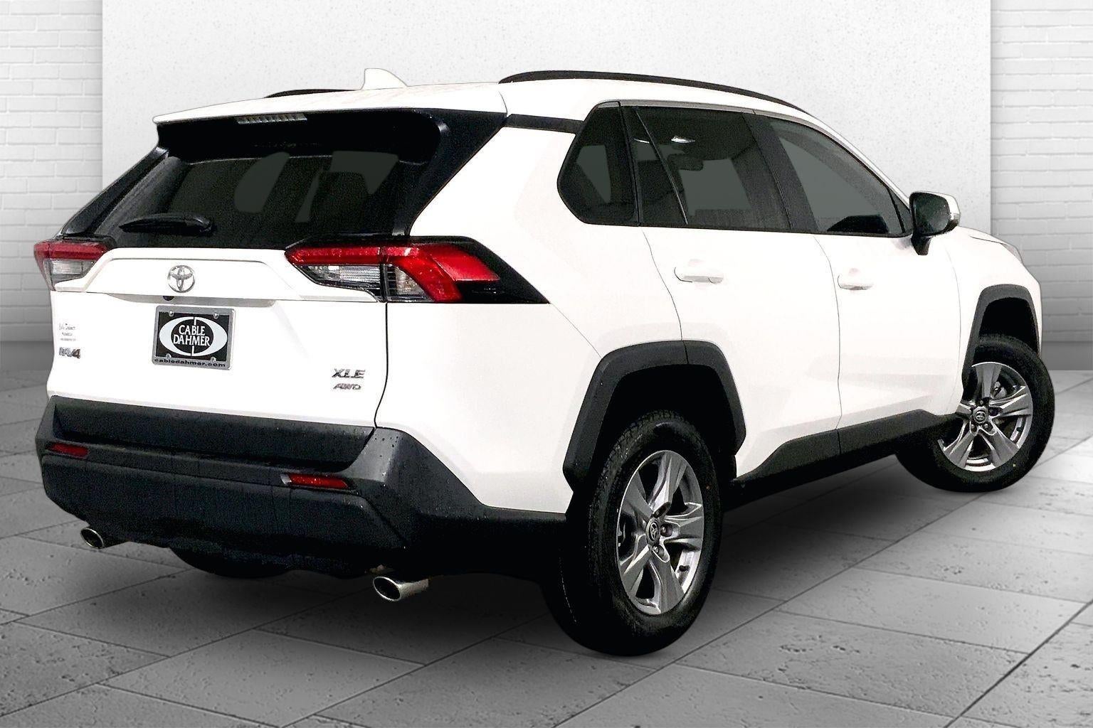 2024 Toyota RAV4 XLE
