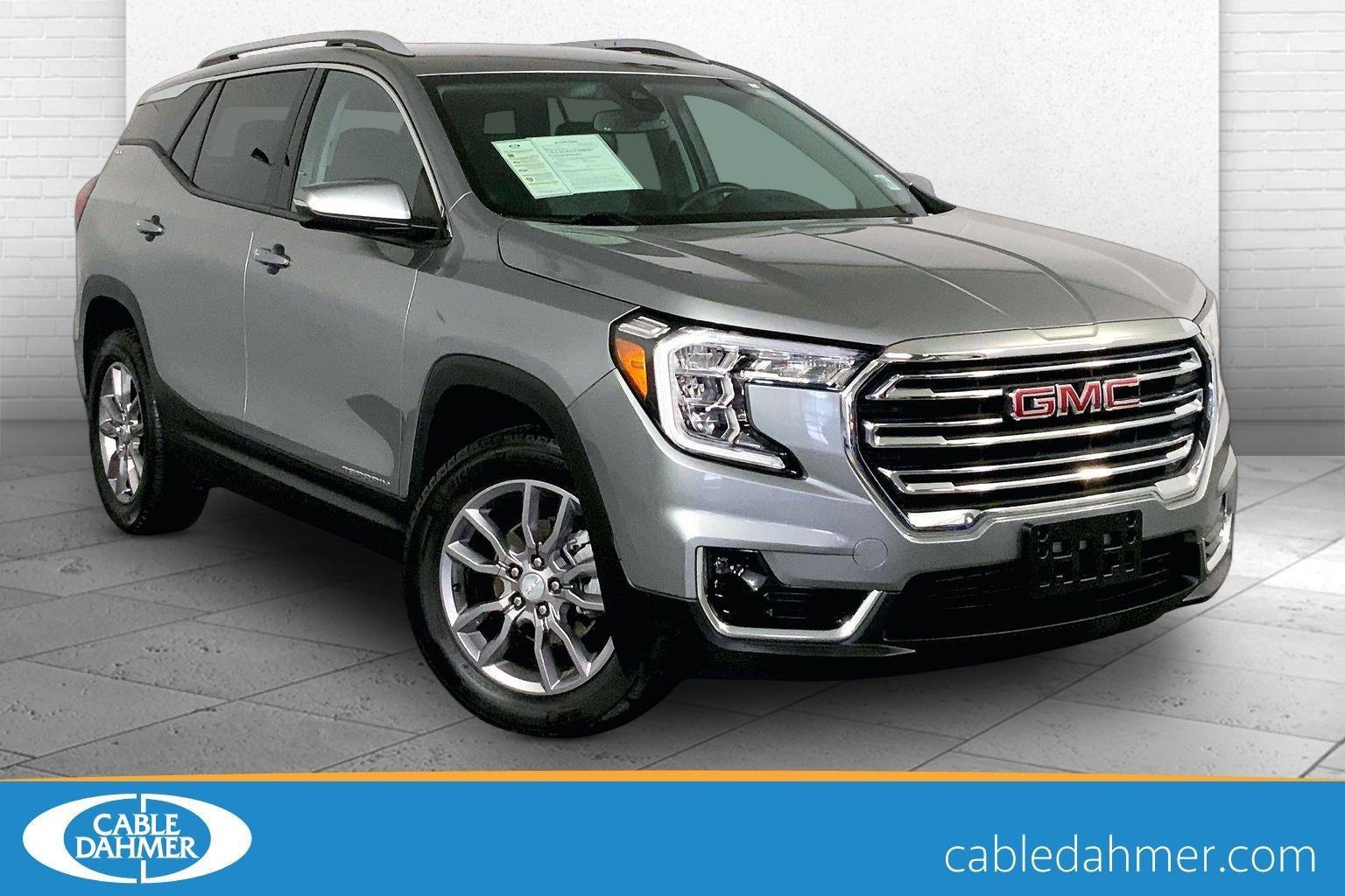 2024 GMC Terrain SLT AWD's photo