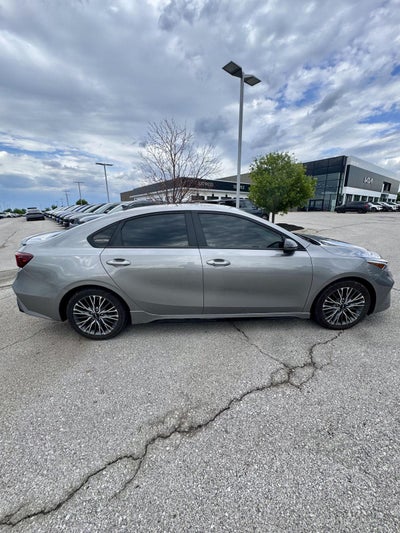2022 Kia Forte GT-Line