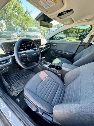 2025 Kia K4 EX