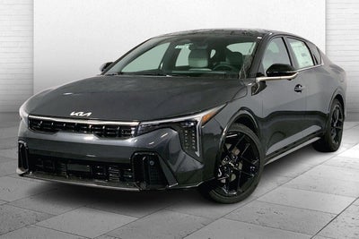 2025 Kia K4 GT-Line Turbo