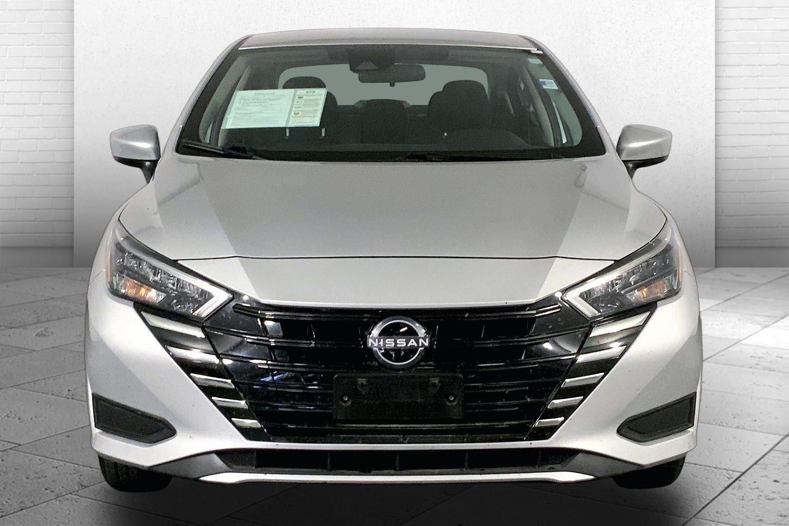 Used 2025 Nissan Versa Sedan SV with VIN 3N1CN8EV2SL827525 for sale in Kansas City