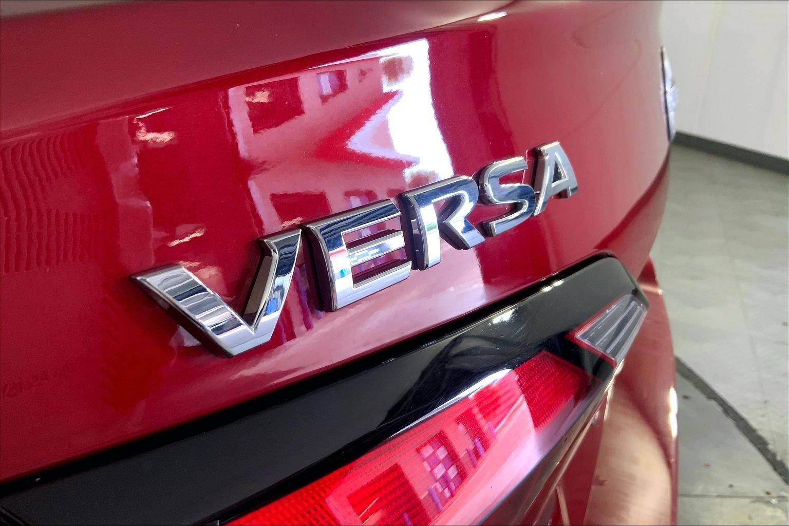2025 Nissan Versa SV