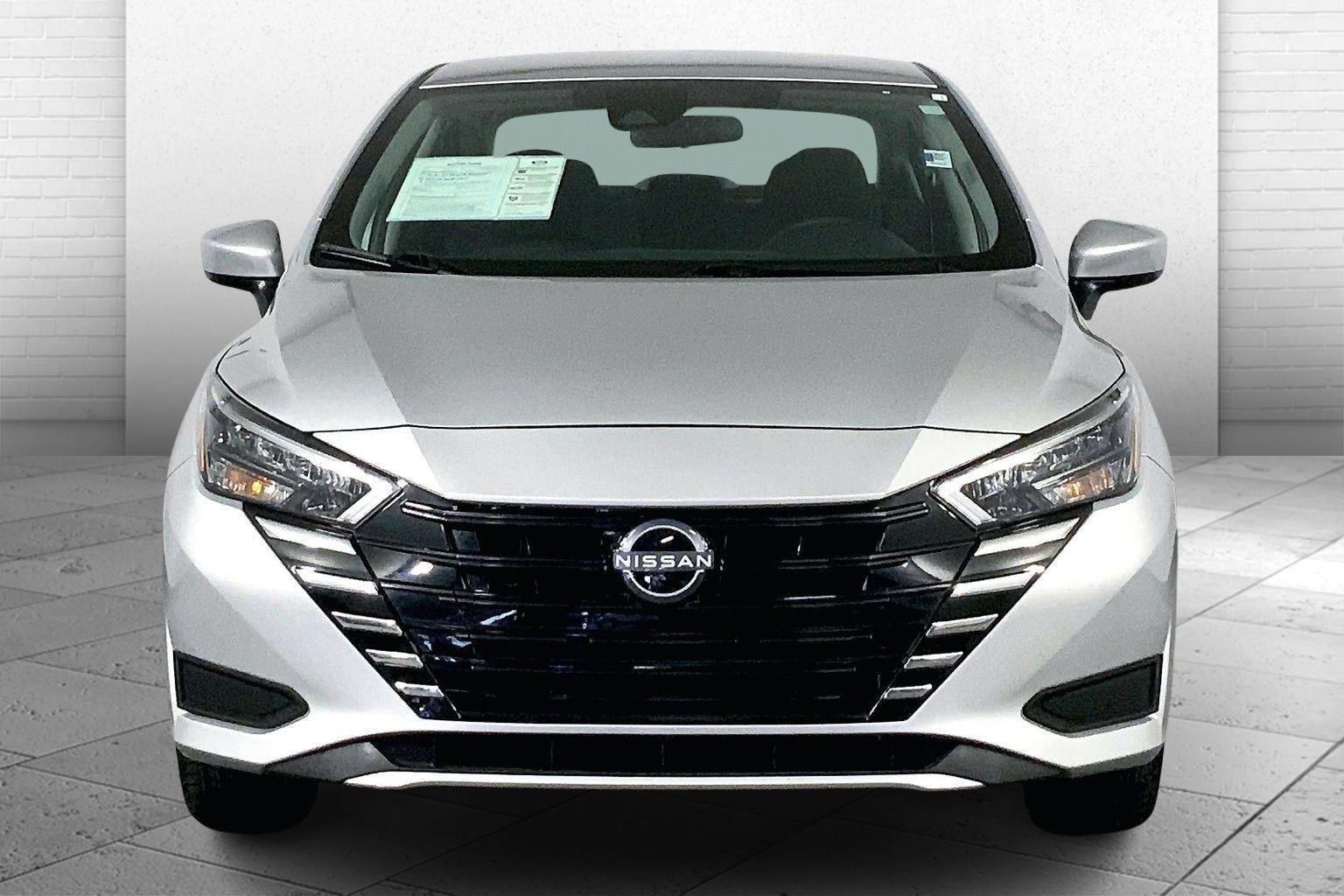 Used 2025 Nissan Versa Sedan SV with VIN 3N1CN8EV6SL814468 for sale in Kansas City