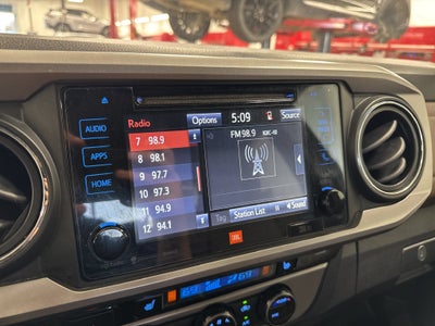 2017 Toyota Tacoma Limited V6
