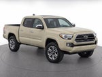 2017 Toyota Tacoma Limited V6