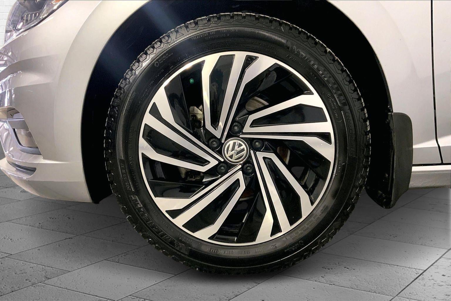 2020 Volkswagen Jetta SEL Premium