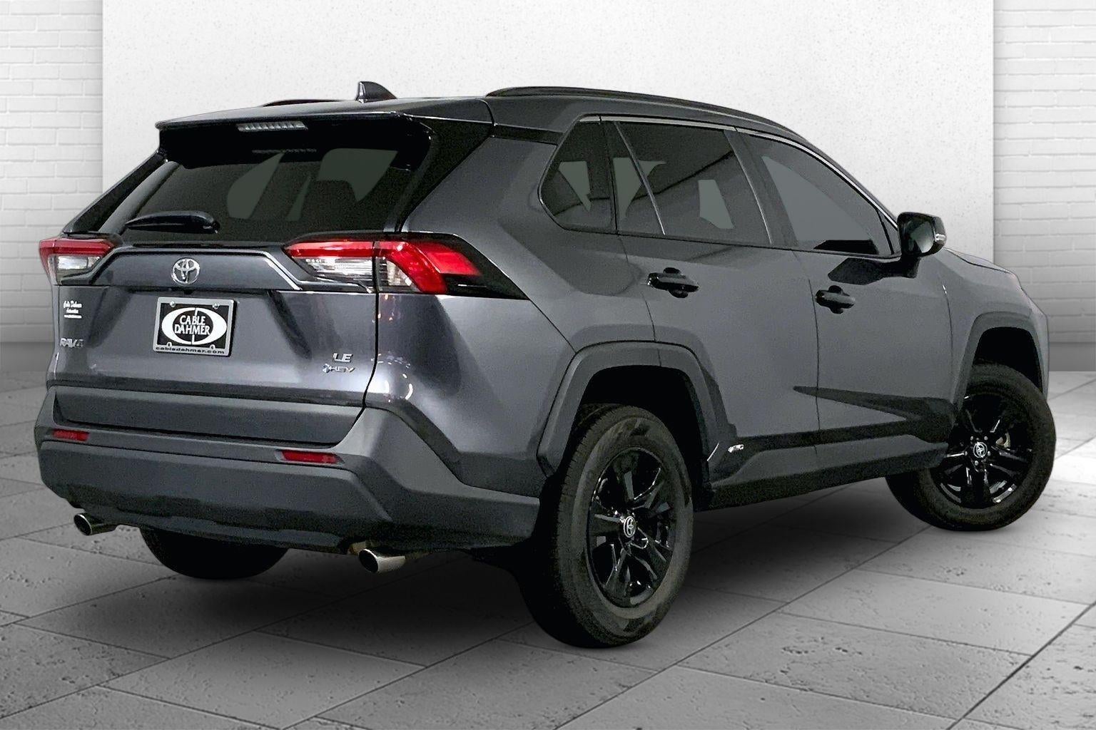 2025 Toyota RAV4 Hybrid LE