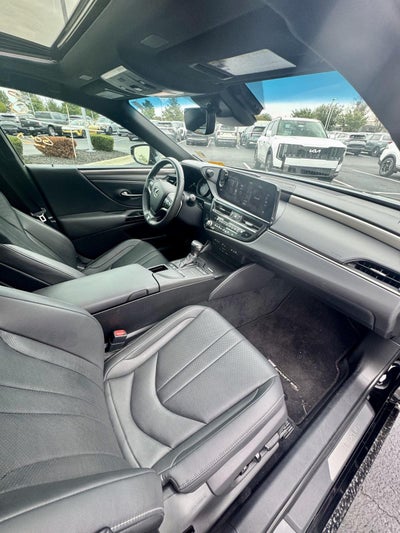 2022 Lexus ES ES 300h F SPORT