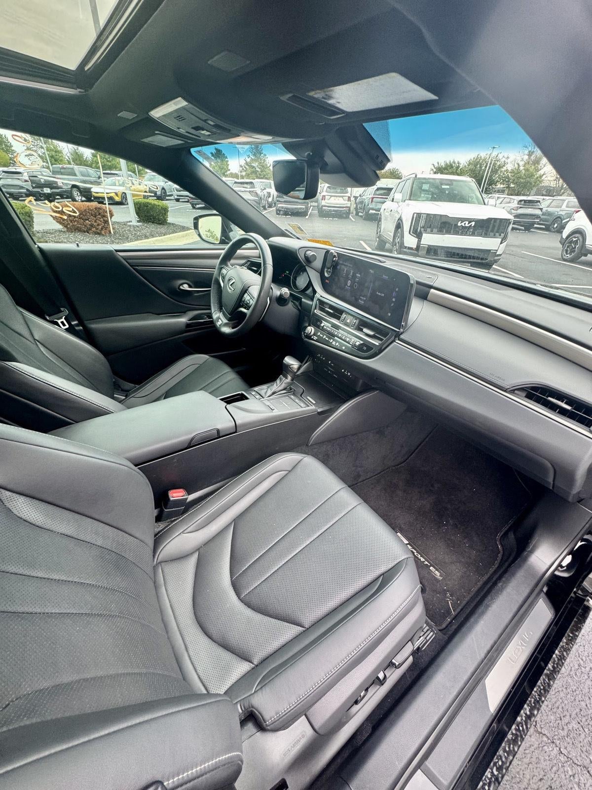 2022 Lexus ES ES 300h F SPORT