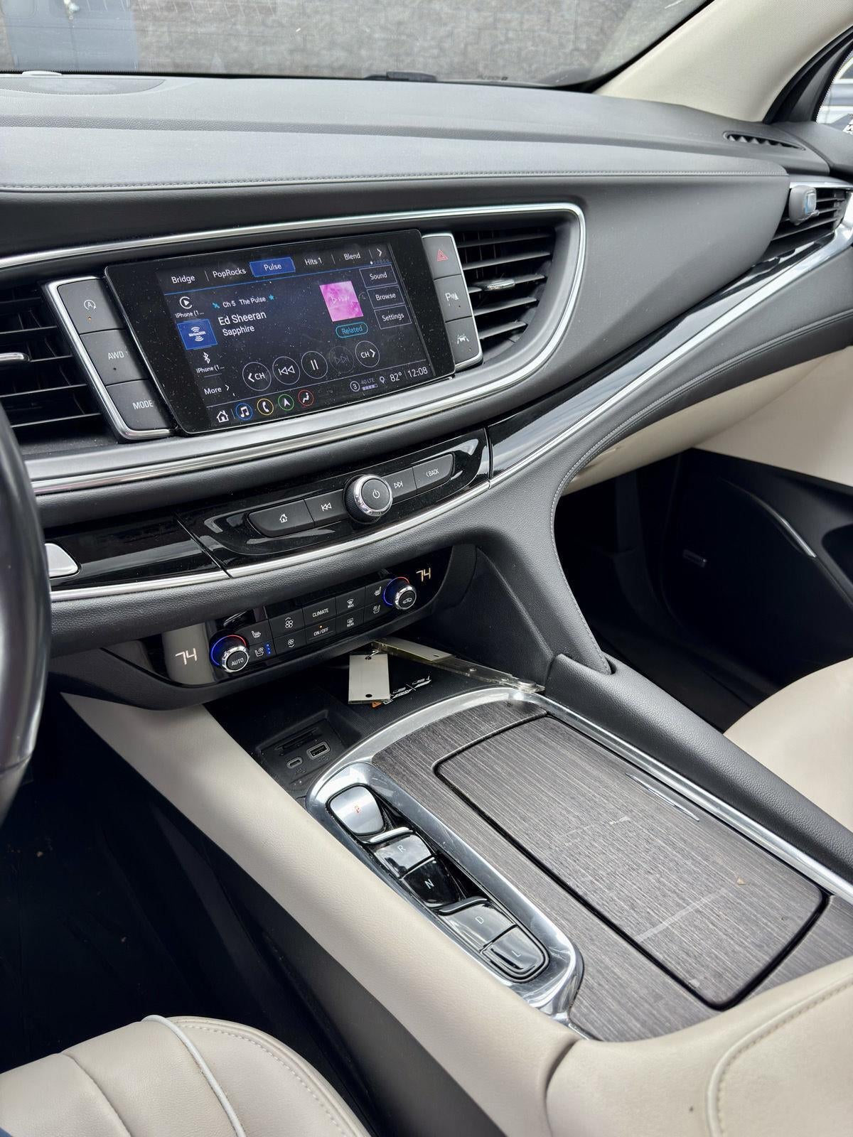 2022 Buick Enclave Avenir