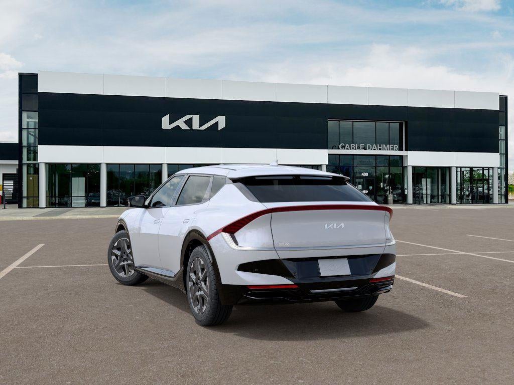 2025 Kia EV6 Light