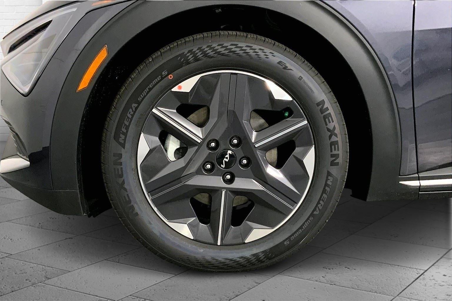 2025 Kia EV6 Light Long Range