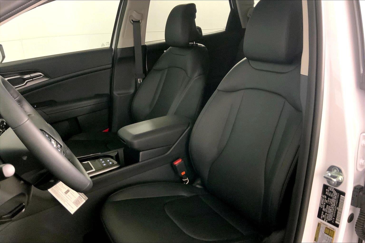 2027 Kia Sportage EX