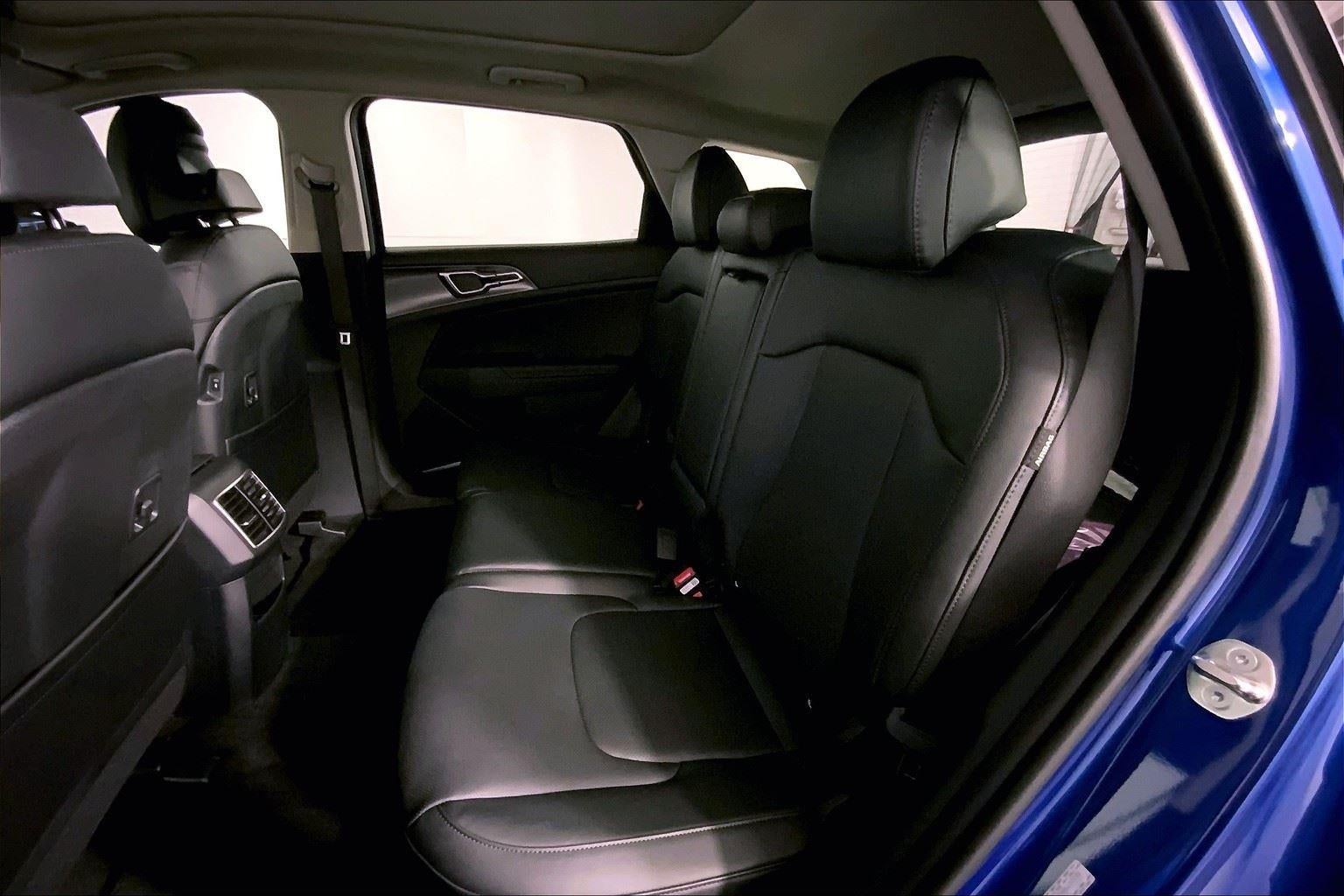 2025 Kia Sportage SX