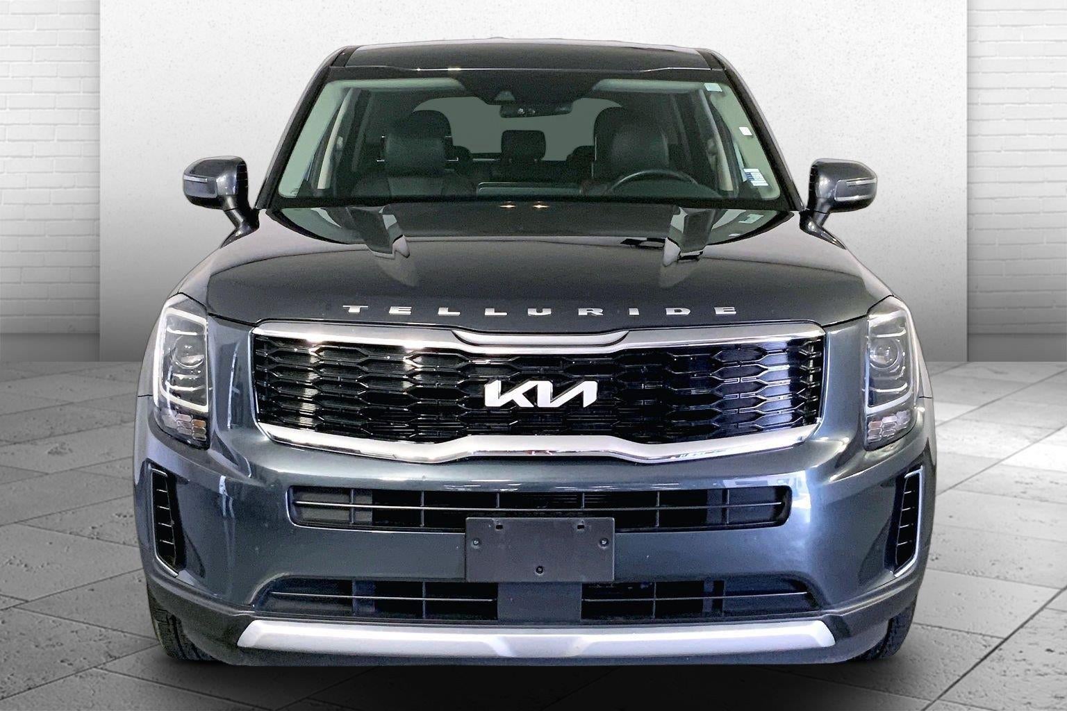 Used 2022 Kia Telluride LX with VIN 5XYP2DHC7NG204231 for sale in Kansas City