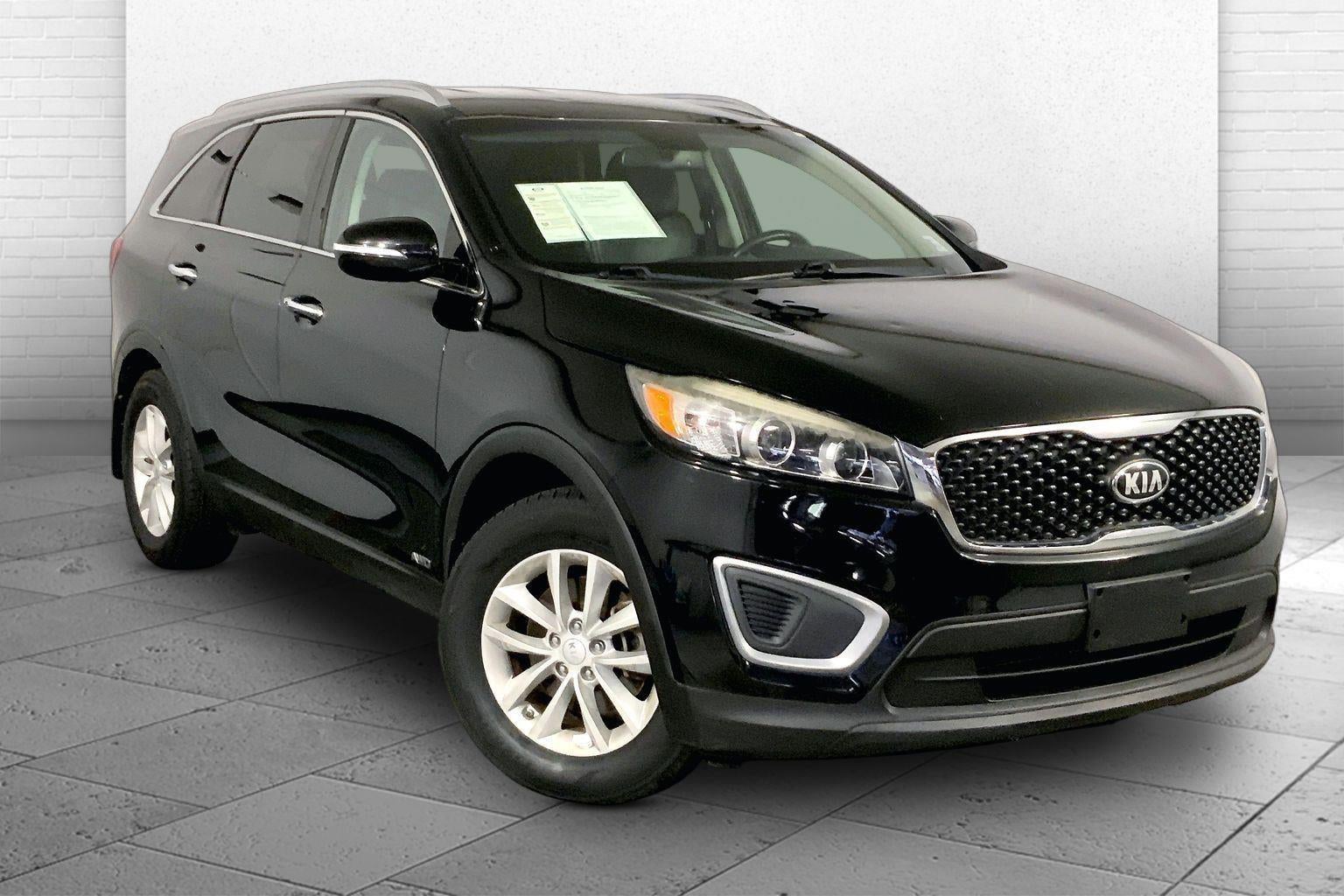 2017 Kia Sorento LX AT 4WD's photo