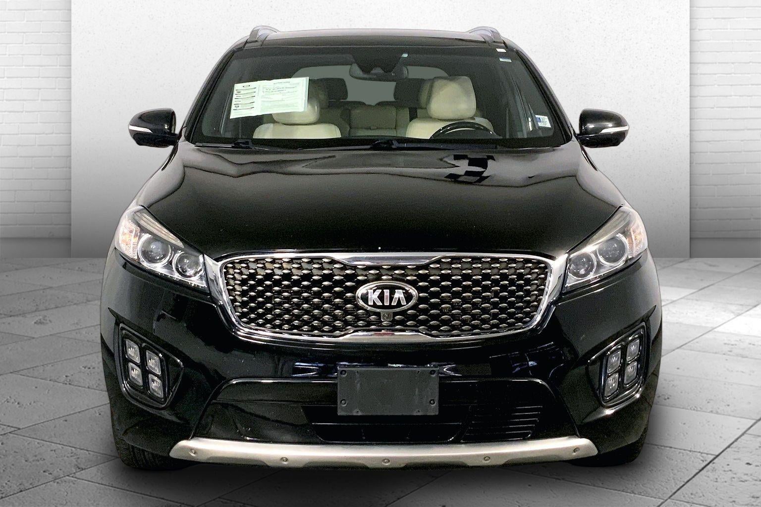 Used 2016 Kia Sorento Limited with VIN 5XYPKDA57GG007008 for sale in Kansas City