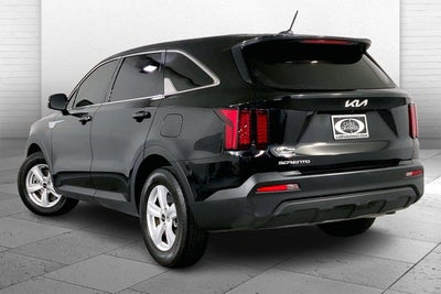 2023 Kia Sorento LX