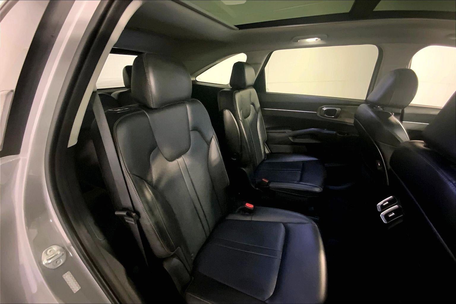 2023 Kia Sorento EX