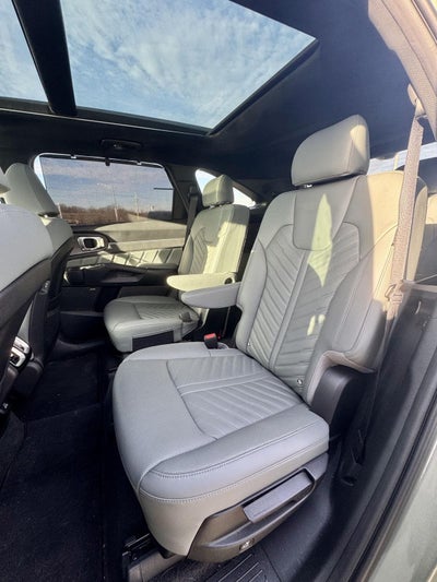 2024 Kia Sorento X-Line SX Prestige