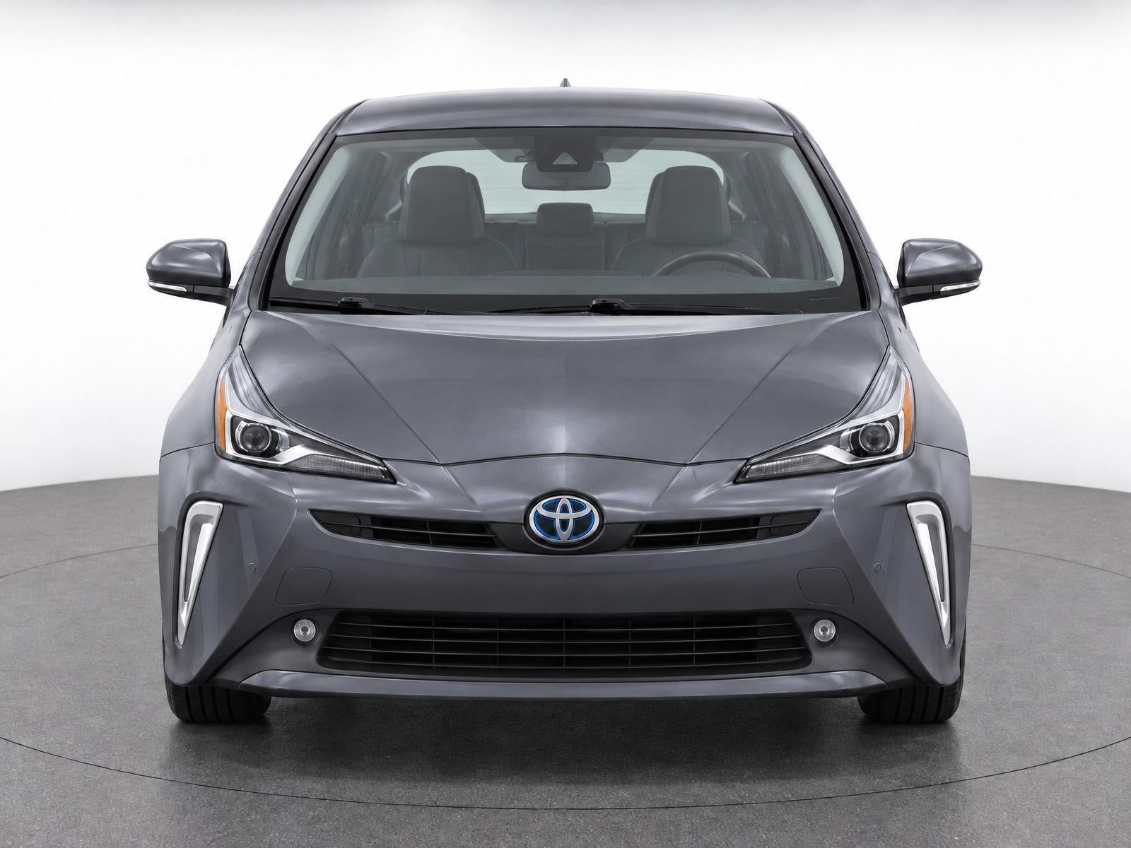Used 2021 Toyota Prius XLE with VIN JTDL9MFU5M3028790 for sale in Kansas City