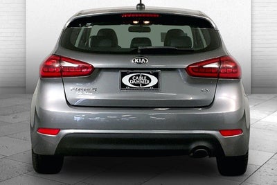 2017 Kia Forte5 EX