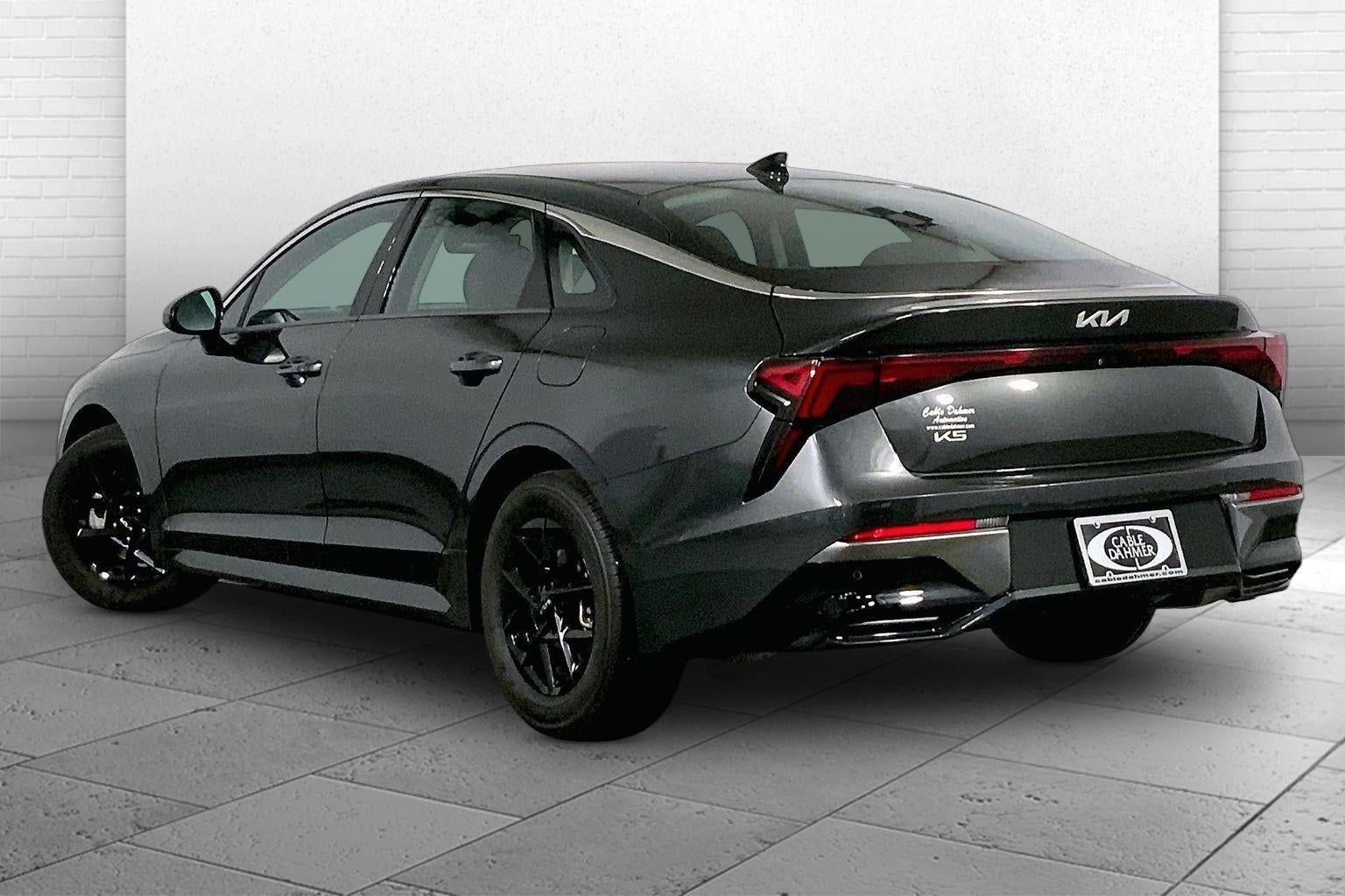 2025 Kia K5 LXS