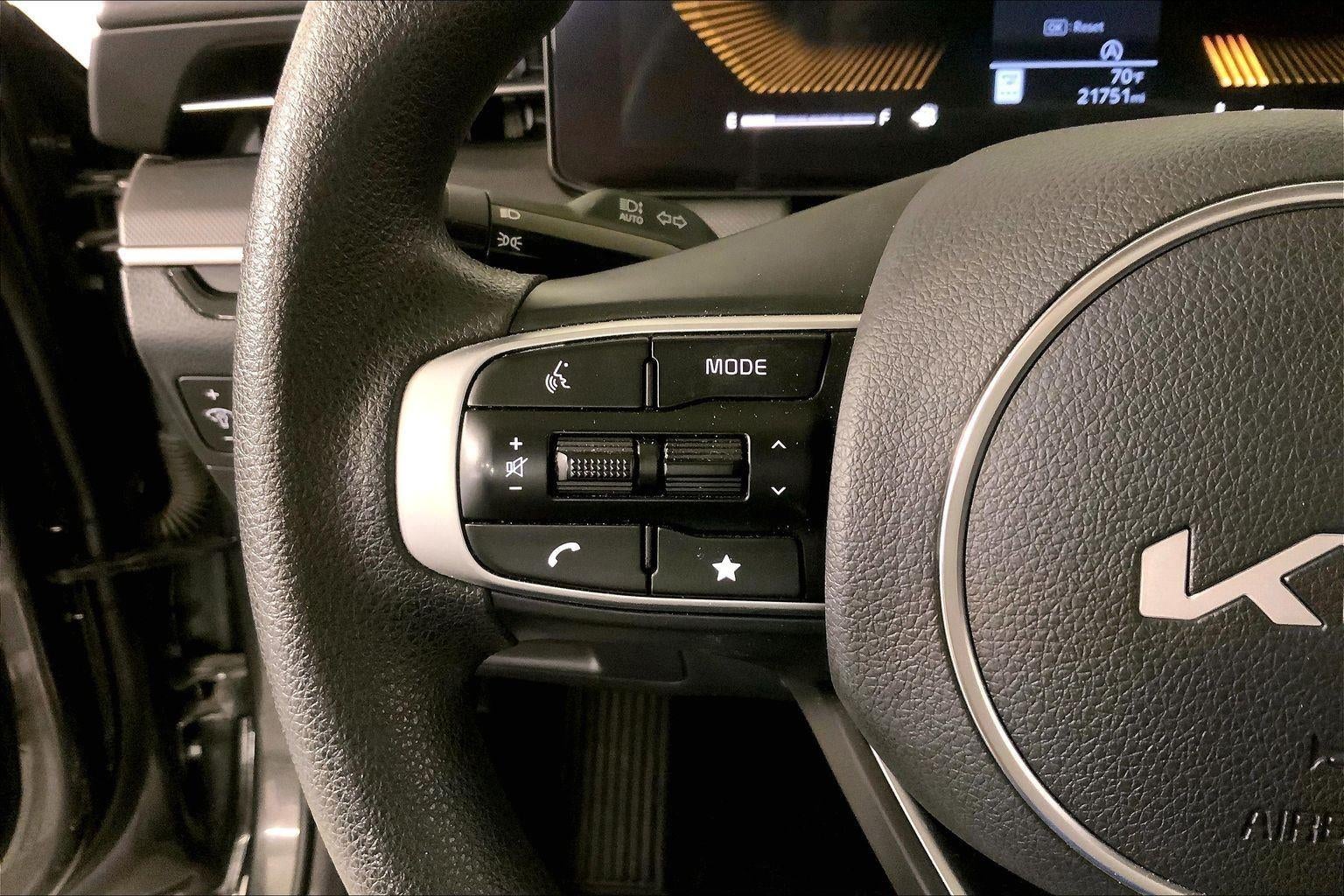 2025 Kia K5 LXS