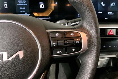 2025 Kia K5 LXS