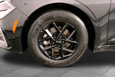 2025 Kia K5 LXS