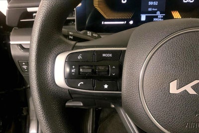 2025 Kia K5 LXS