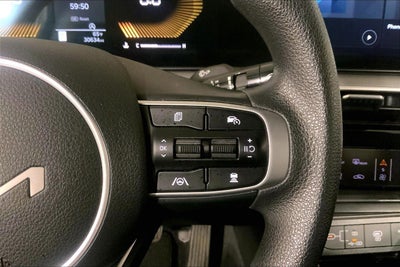 2025 Kia K5 LXS
