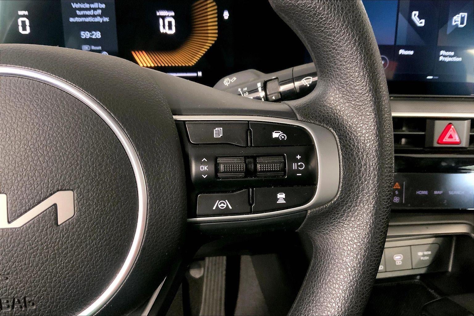 2025 Kia K5 LXS