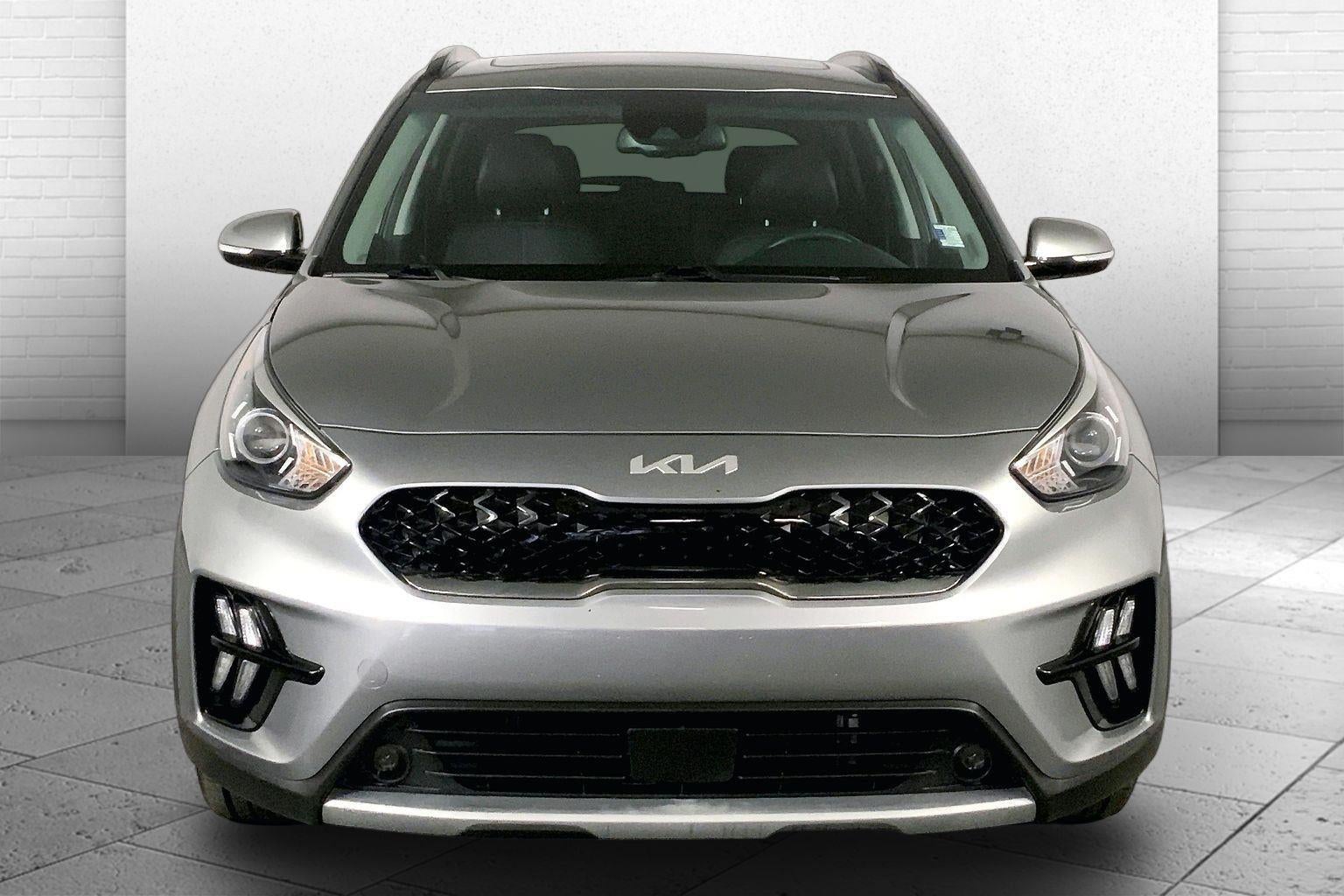 Certified 2022 Kia Niro Touring SE with VIN KNDCC3LC7N5546882 for sale in Kansas City